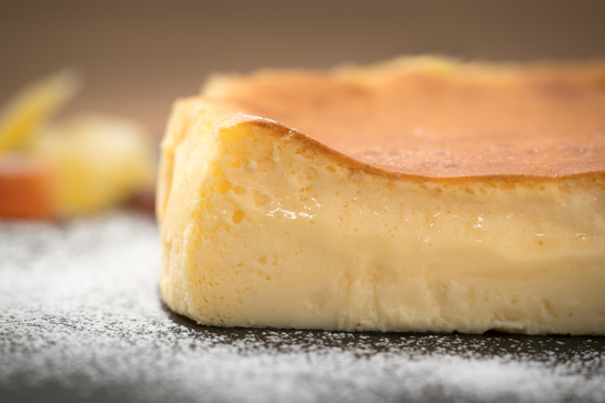 半熟チーズケーキ | ㈲どんど焼本舗｜Food Biz Kyushu 食の豊かさ真の価値