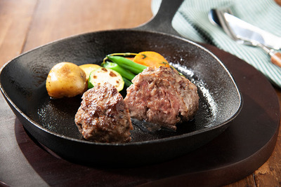 阿蘇あか牛ハンバーグ(100g×2個） | ㈱LARKS｜Food Biz Kyushu 食の